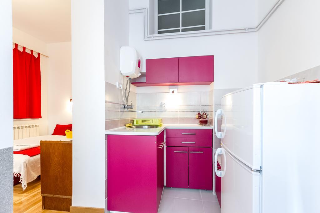 Studio Saint Sava Belgrado Kamer foto