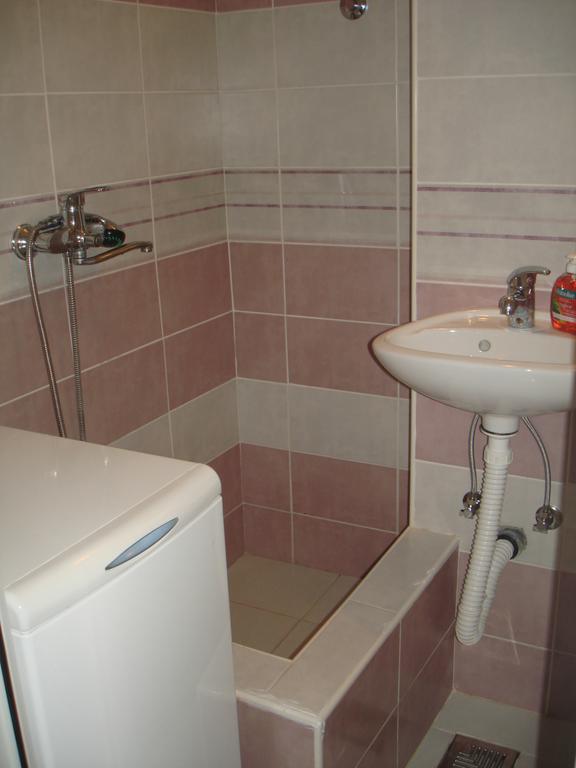 Studio Saint Sava Belgrado Kamer foto